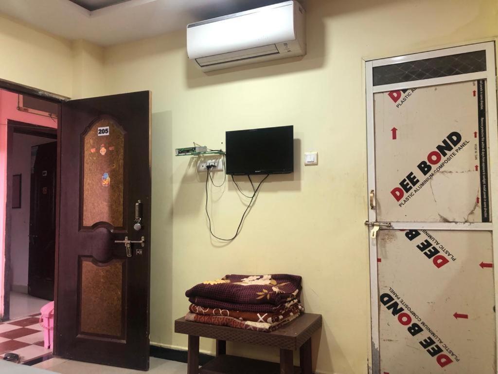 New Yanti Guest House Ujjain Exterior photo